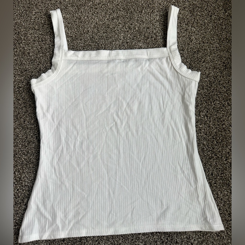 Reformation Ribbed Tank - Picture 3 of 6